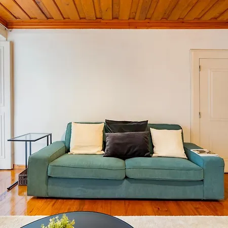 New Boutique Apt In Bairro Alto リスボン